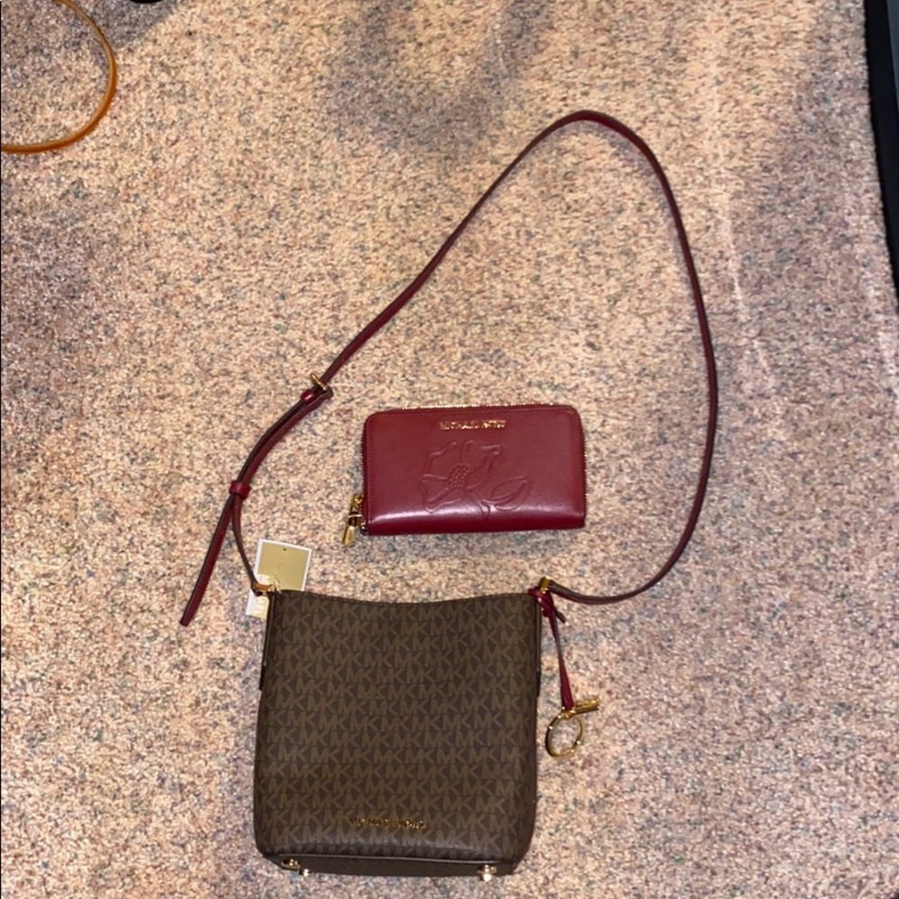 Michael Kors purse and wallet combo
